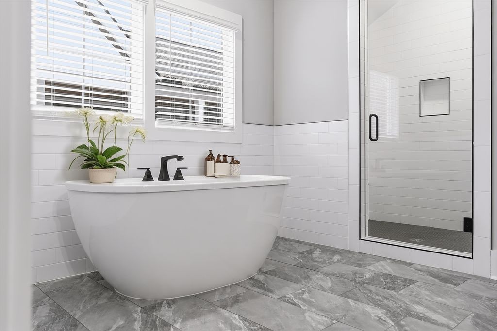 207 Fairground St Unit: 102