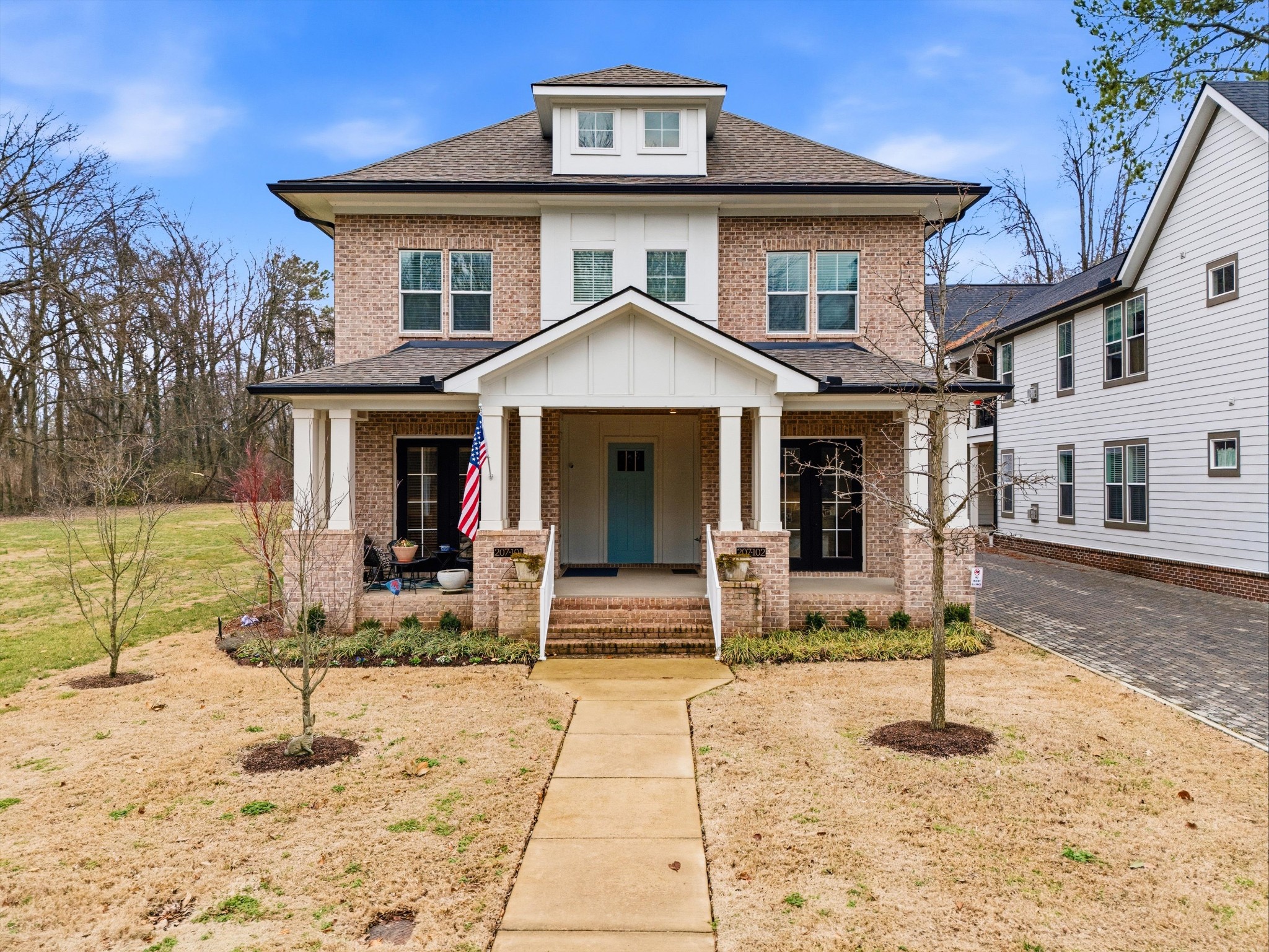 207 Fairground St Unit: 102