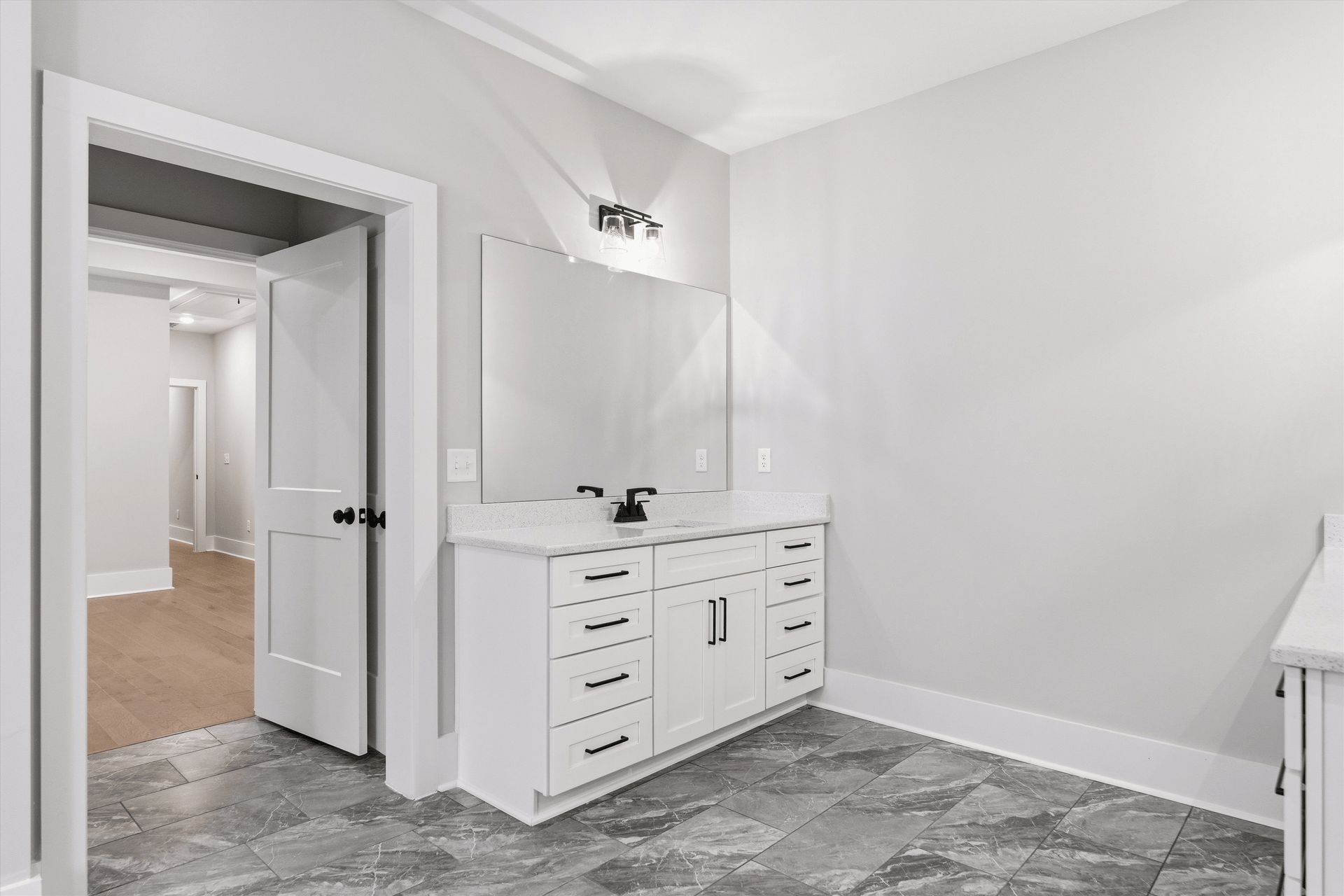 207 Fairground St Unit: 102