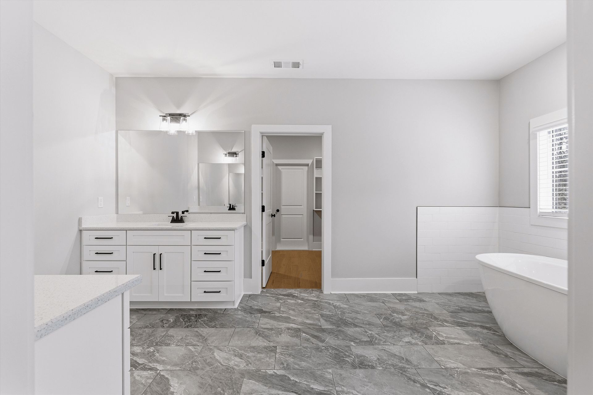 207 Fairground St Unit: 102