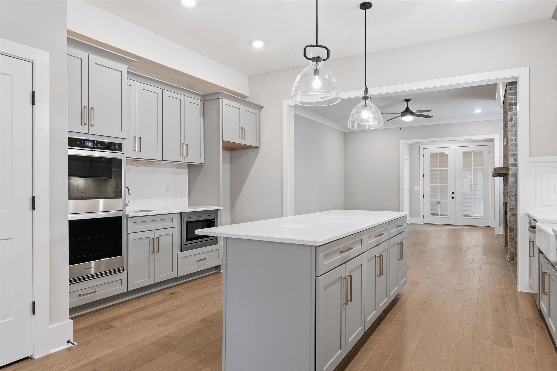 207 Fairground St Unit: 102