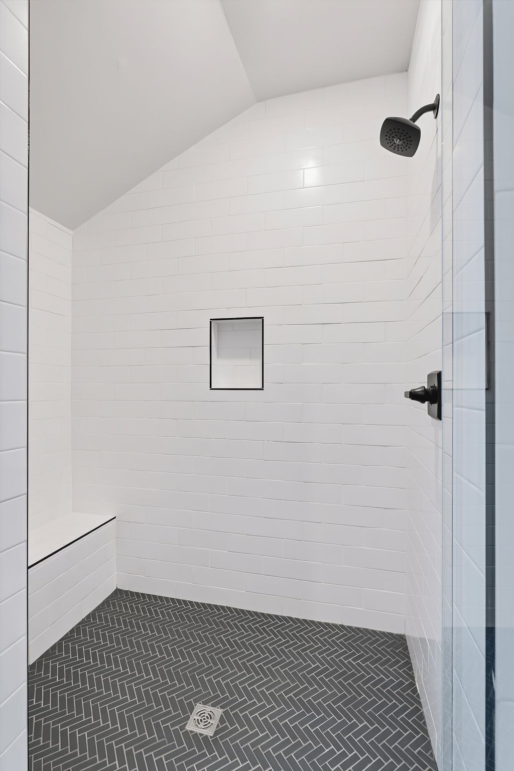 207 Fairground St Unit: 102