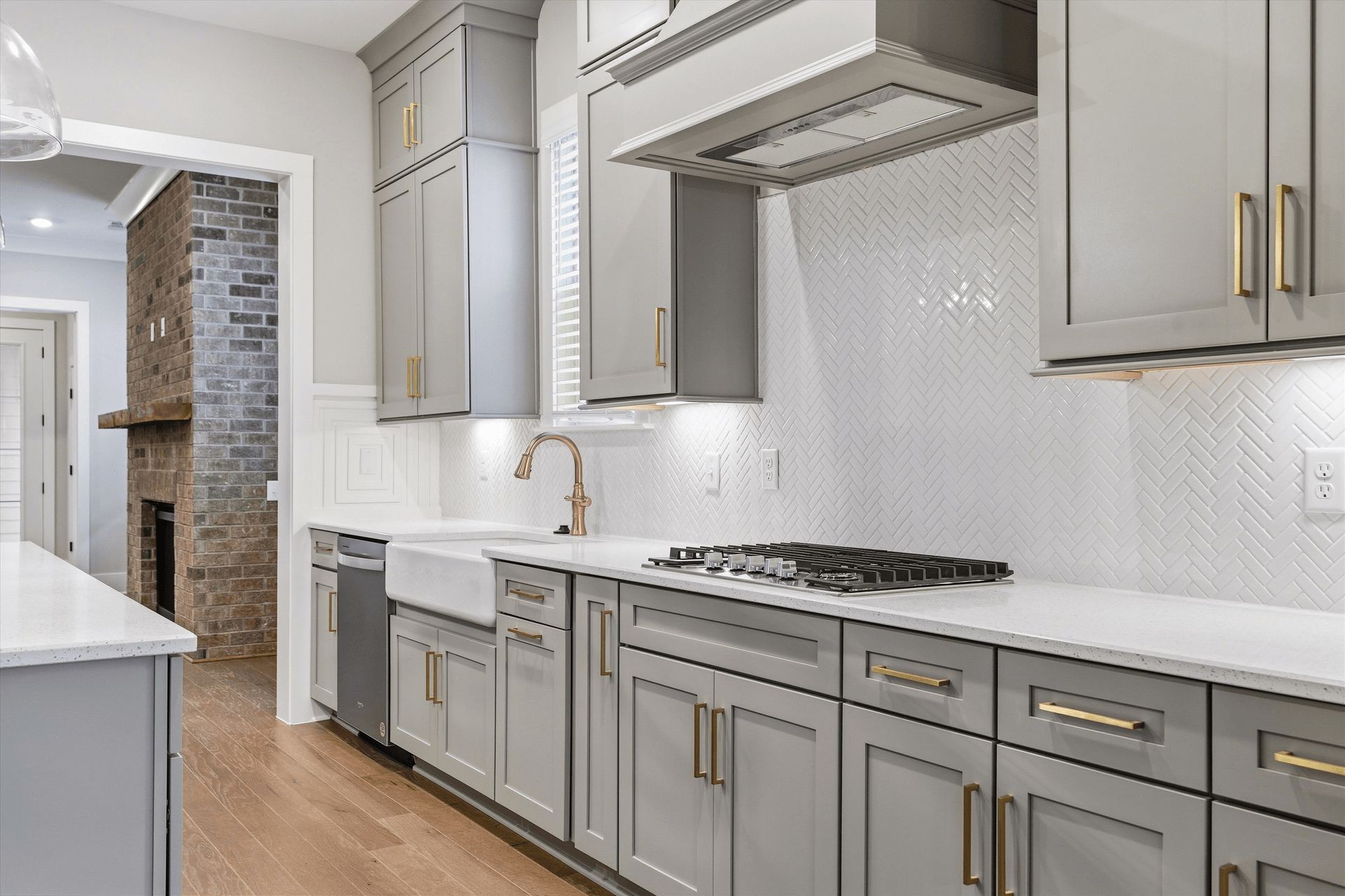 207 Fairground St Unit: 102