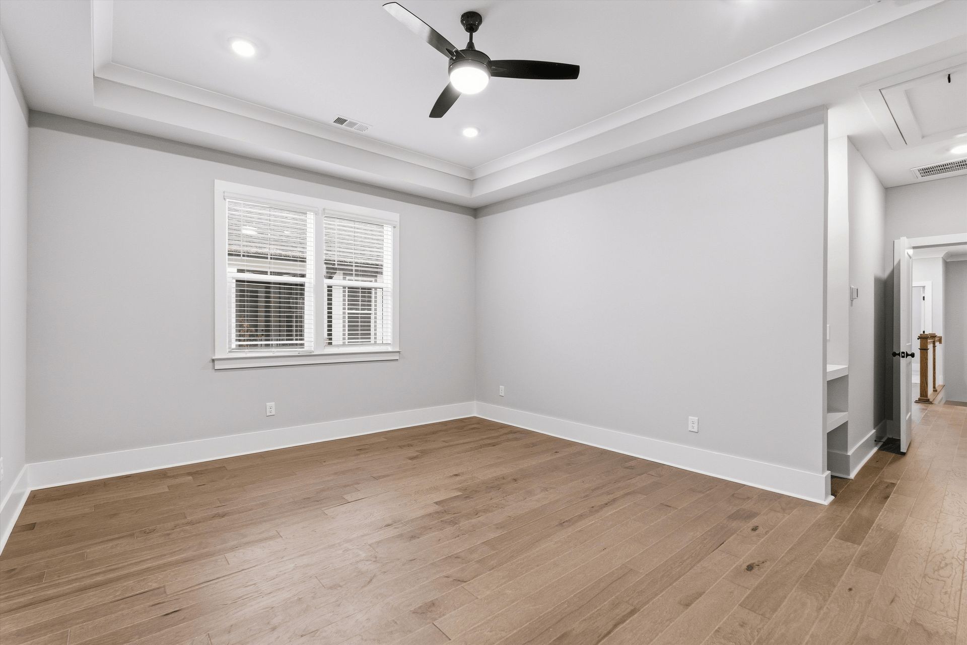 207 Fairground St Unit: 102