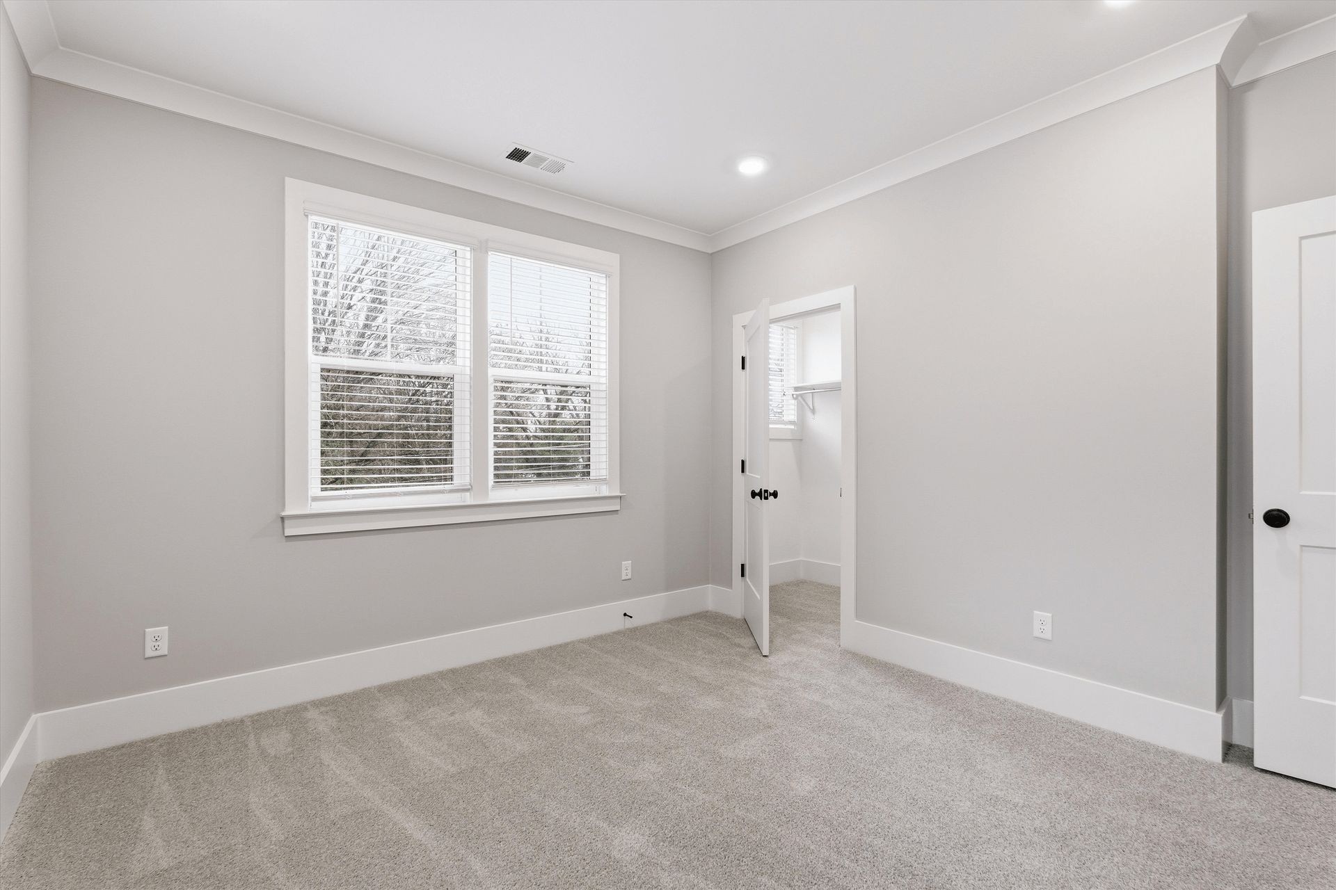 207 Fairground St Unit: 102