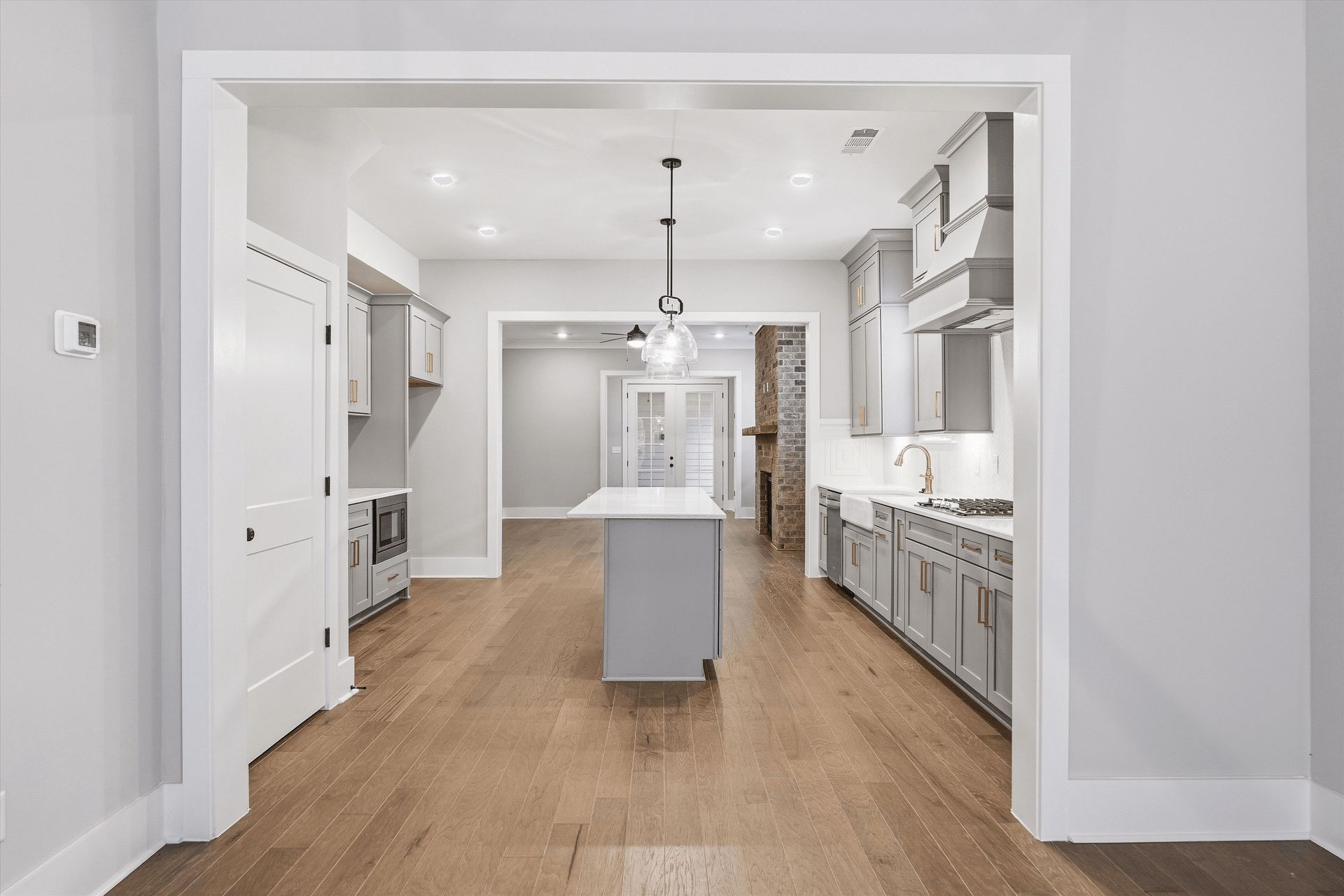 207 Fairground St Unit: 102