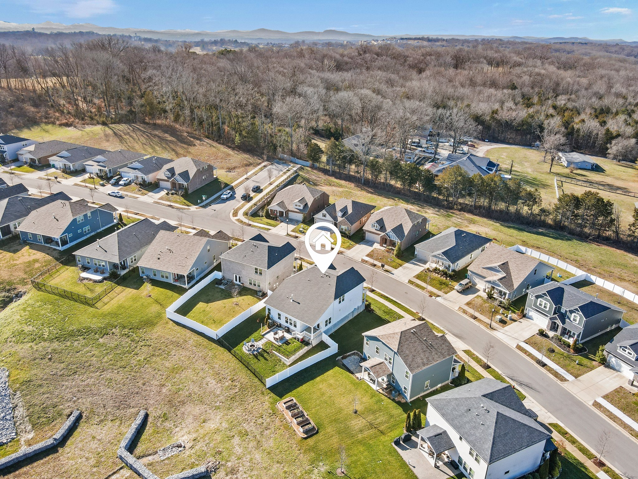 2479 Prairie Hill Dr