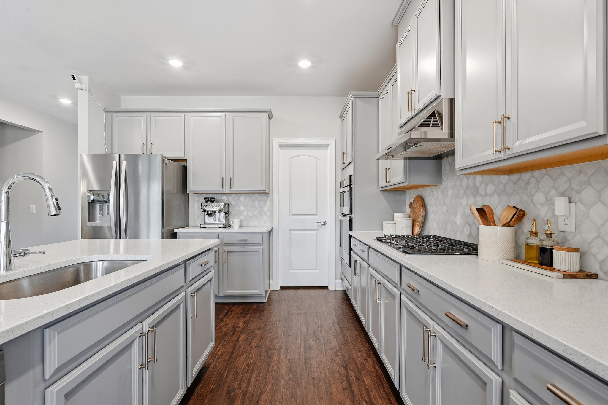 2479 Prairie Hill Dr