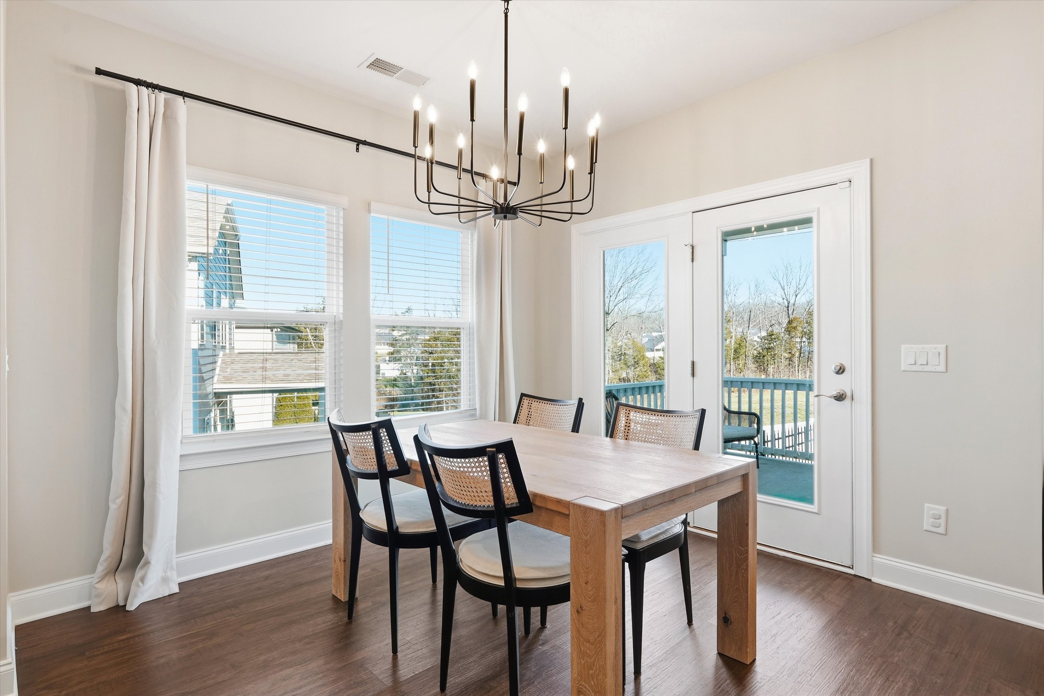 2479 Prairie Hill Dr