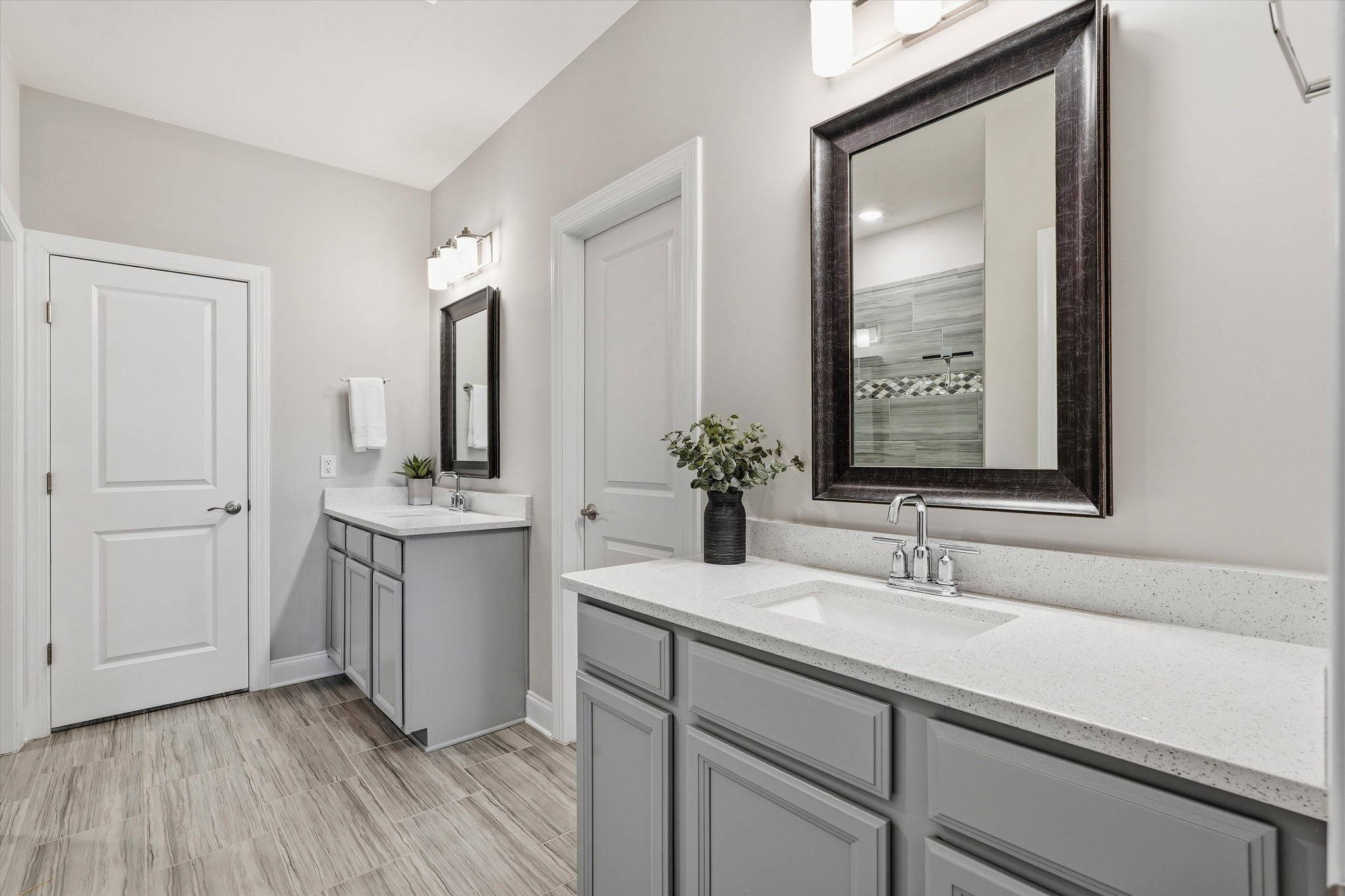 2479 Prairie Hill Dr