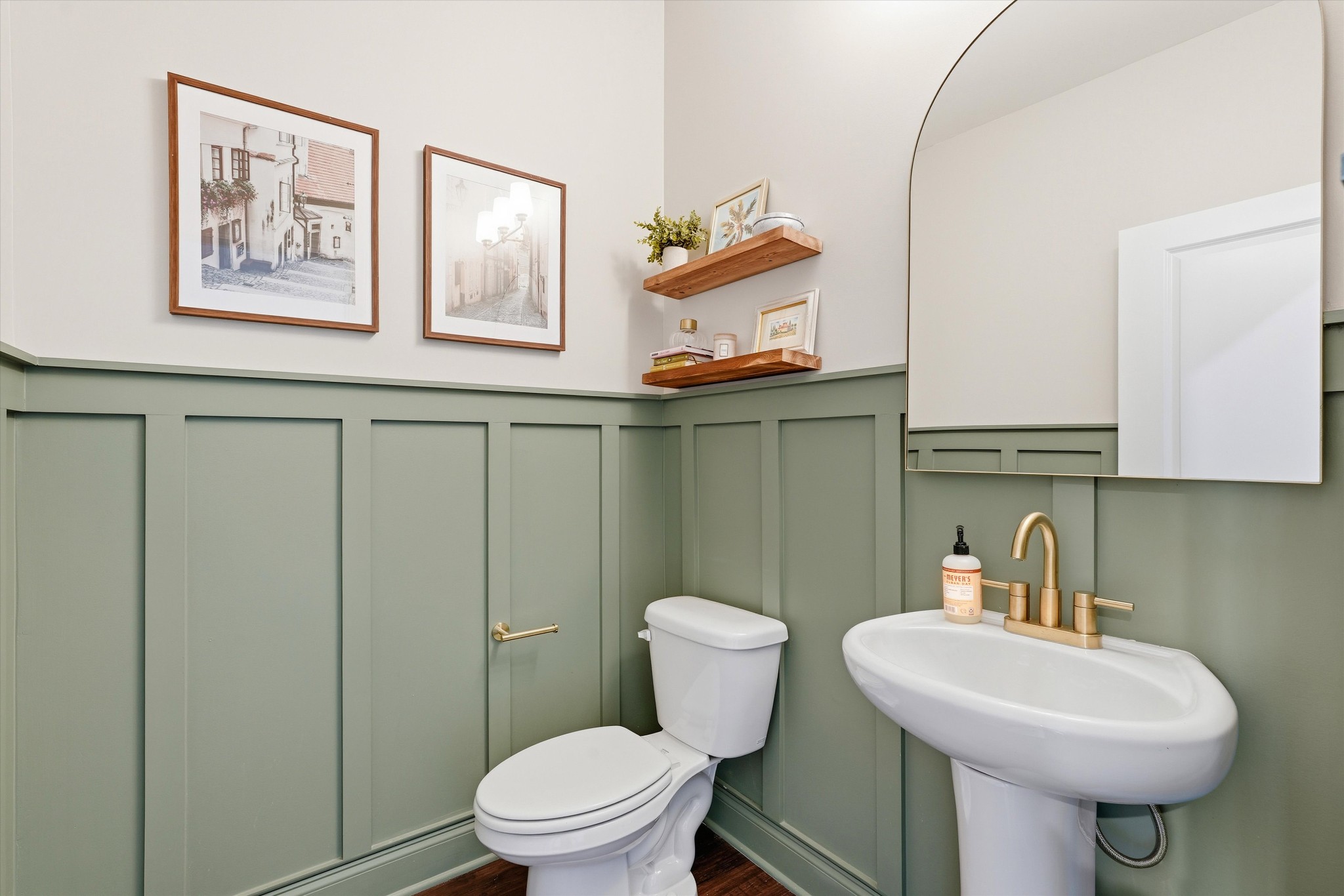 2479 Prairie Hill Dr