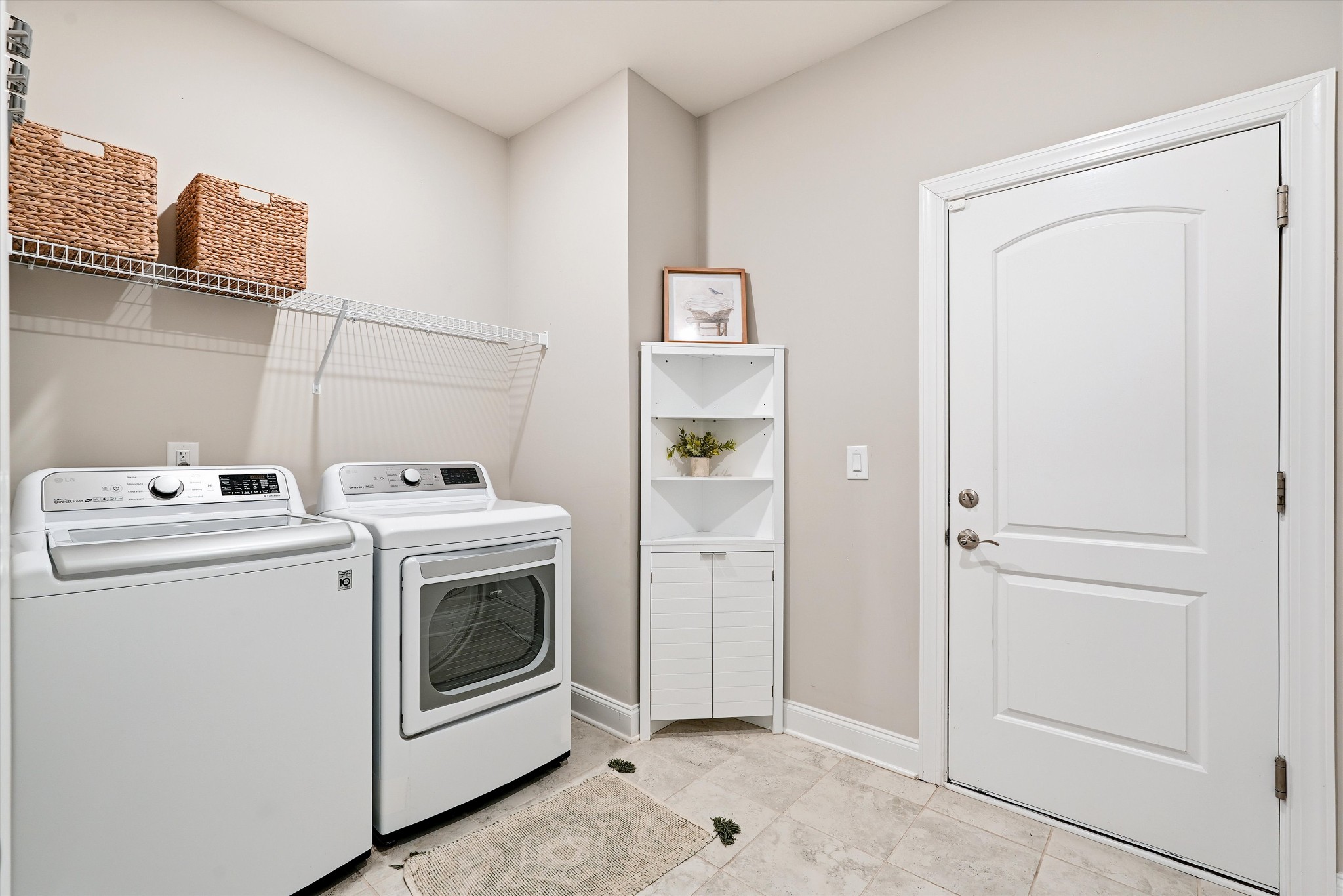 2479 Prairie Hill Dr