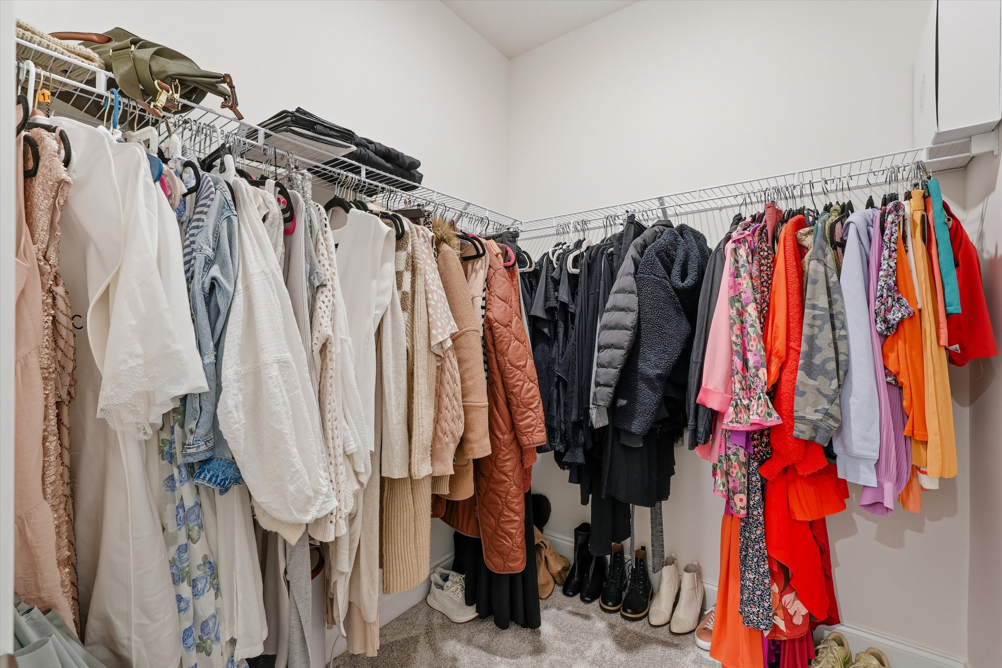 2479 Prairie Hill Dr