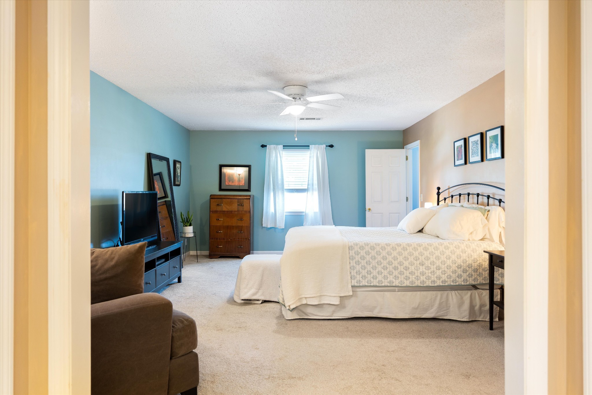 2019 Hidden Cove Rd