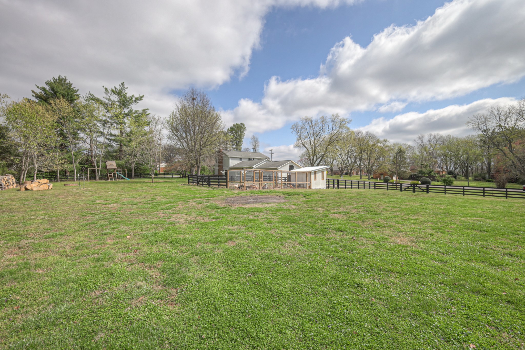 100 Green Valley Blvd