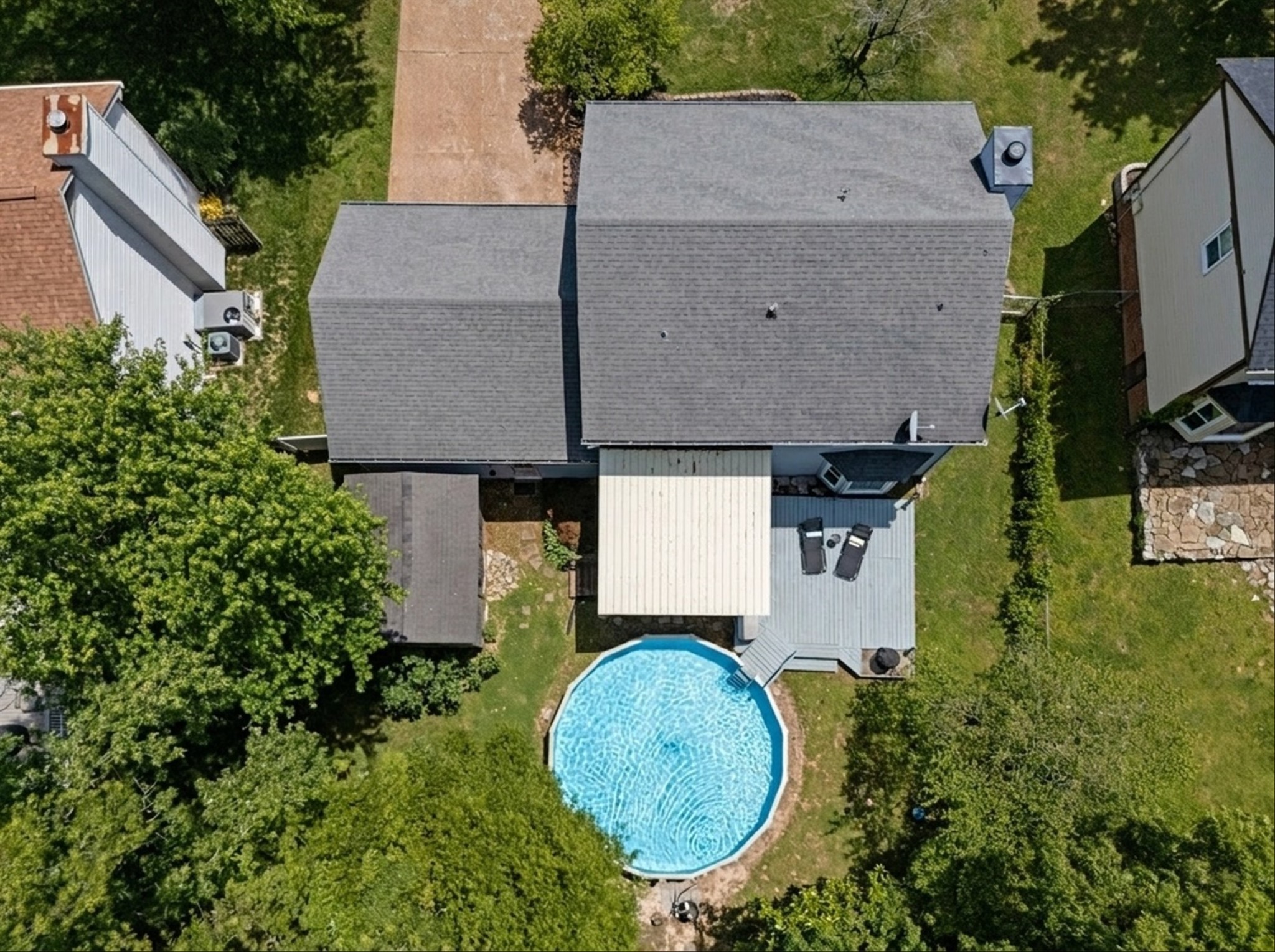 2019 Hidden Cove Rd
