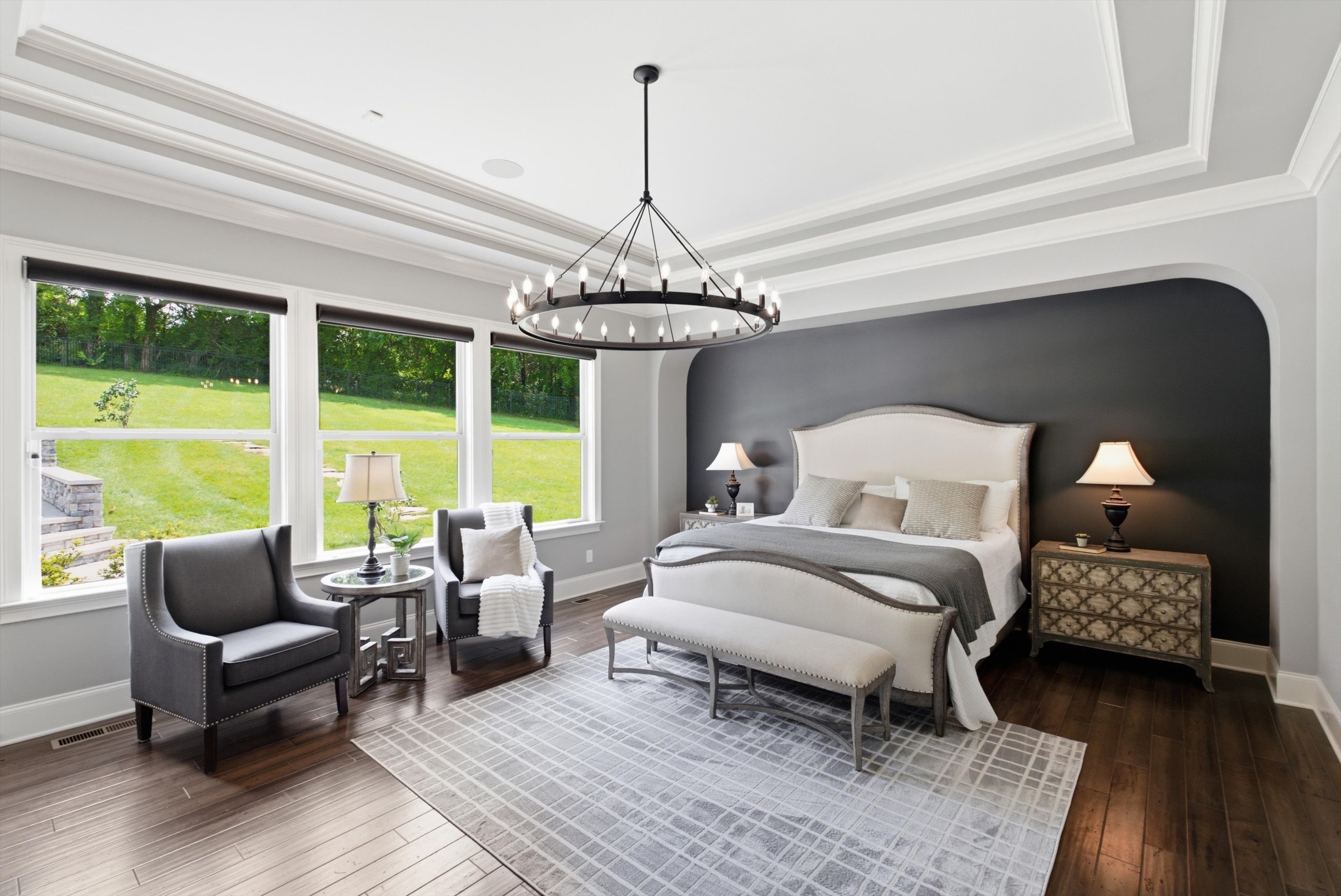 2230 Georgian Cir