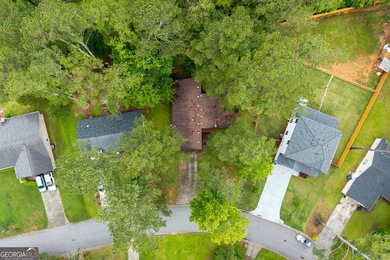 9383 Woodknoll Way