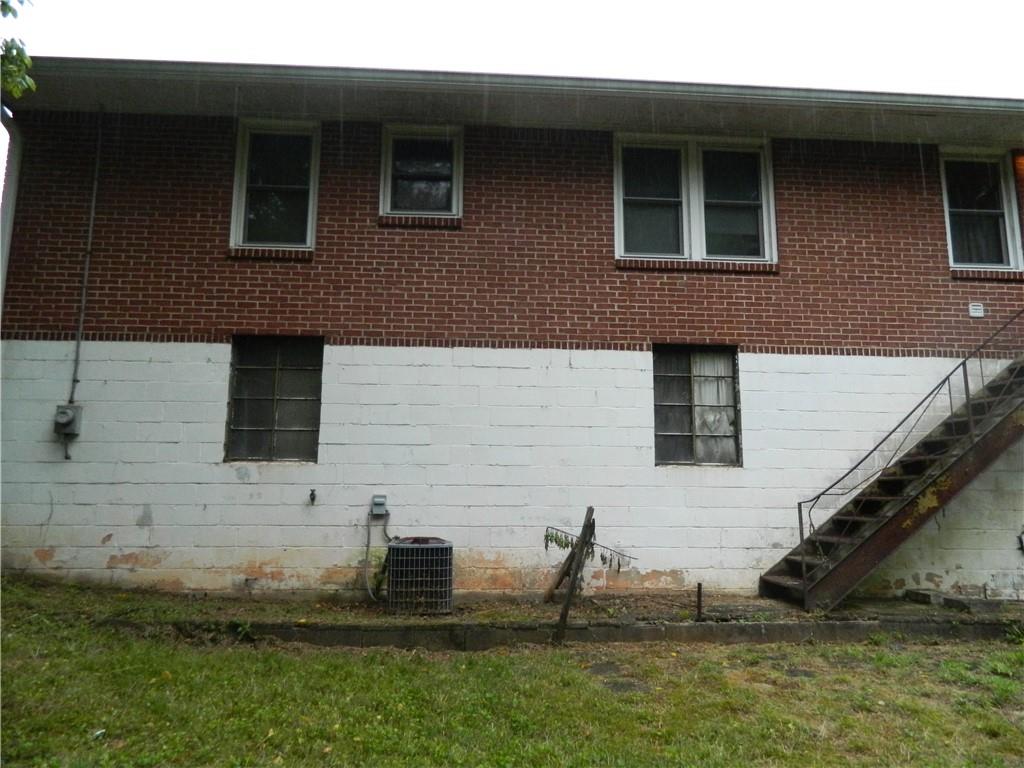1282 Westridge