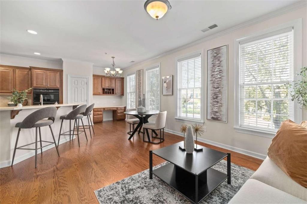 1275 W Spring Street