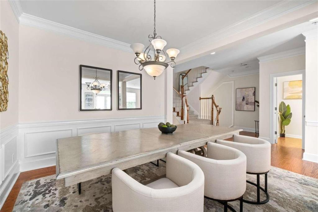 1275 W Spring Street