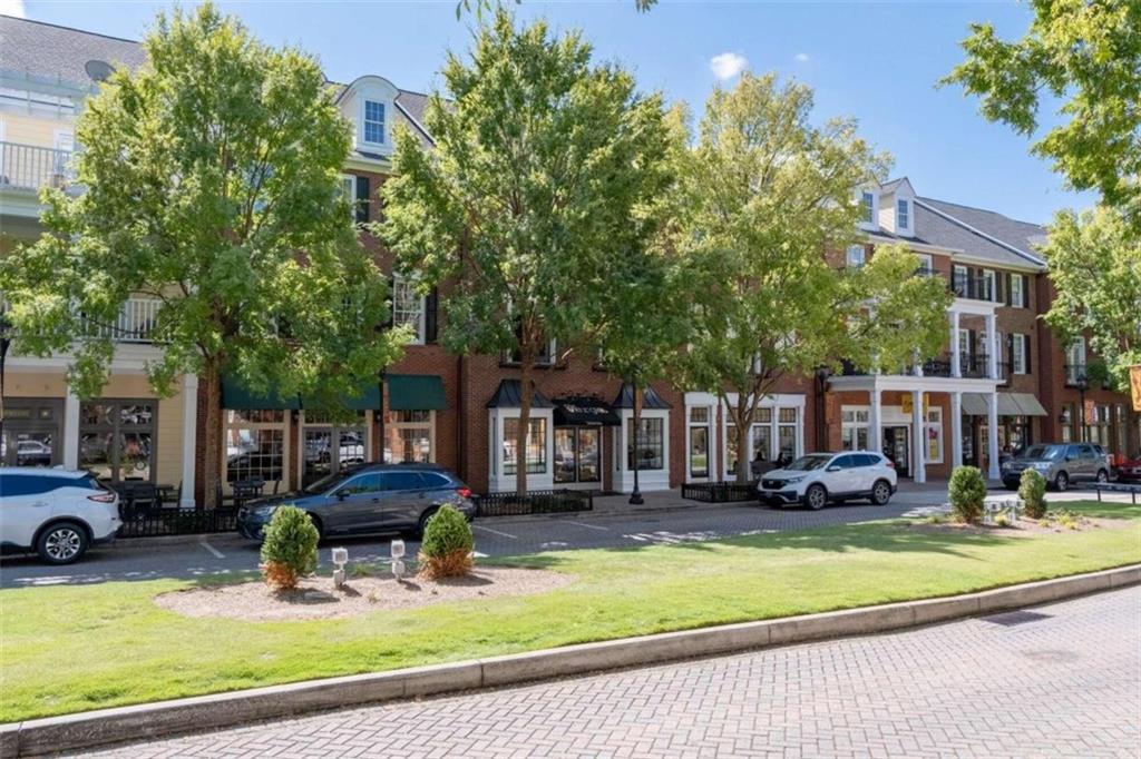 1275 W Spring Street