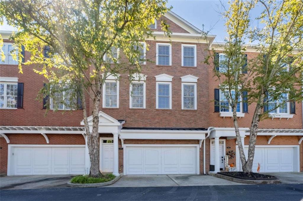 1275 W Spring Street