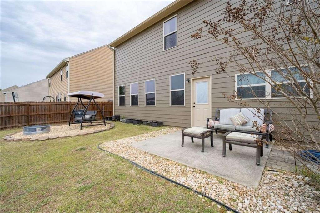 37 Monarch Court