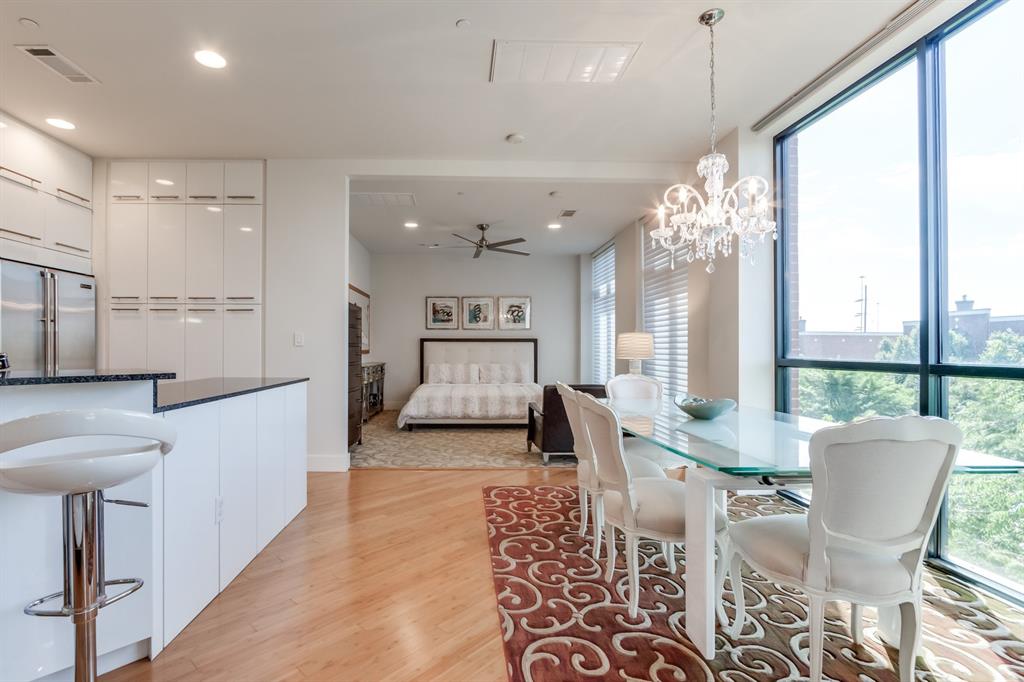 301 NE 4th Street Unit: 7