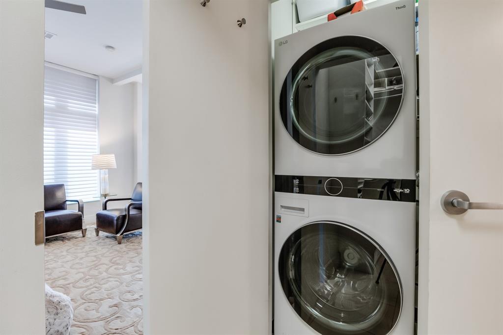 301 NE 4th Street Unit: 7