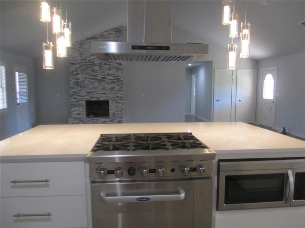 2701 NW 58th Place