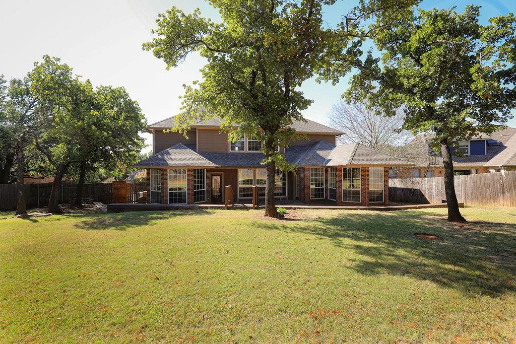 605 Heatherstone Road