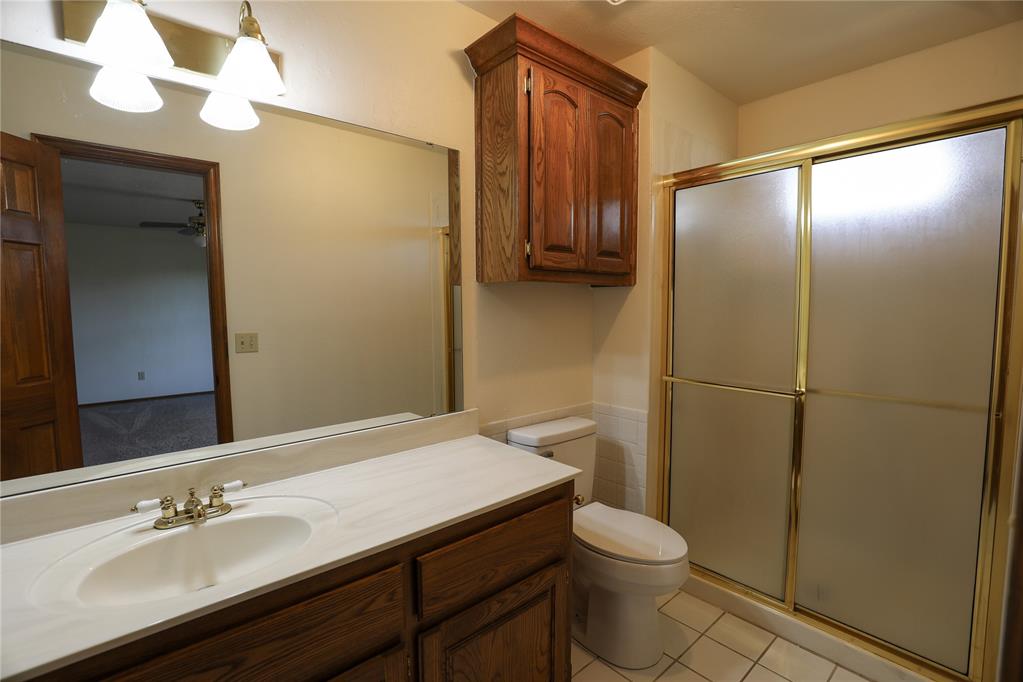 605 Heatherstone Road