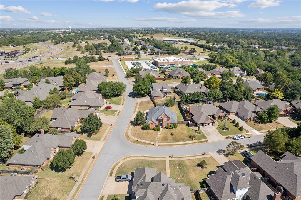 2524 Fernwood Drive