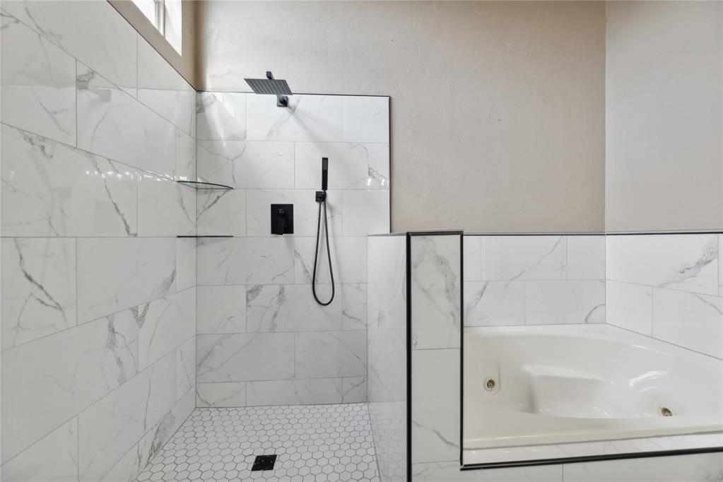 2524 Fernwood Drive
