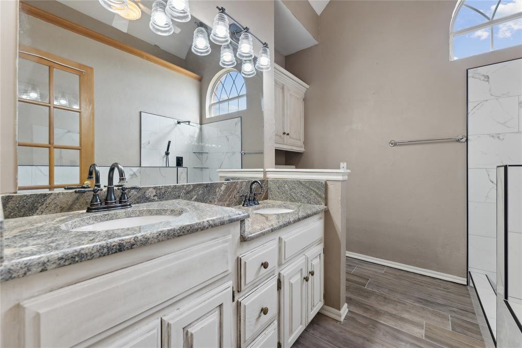 2524 Fernwood Drive