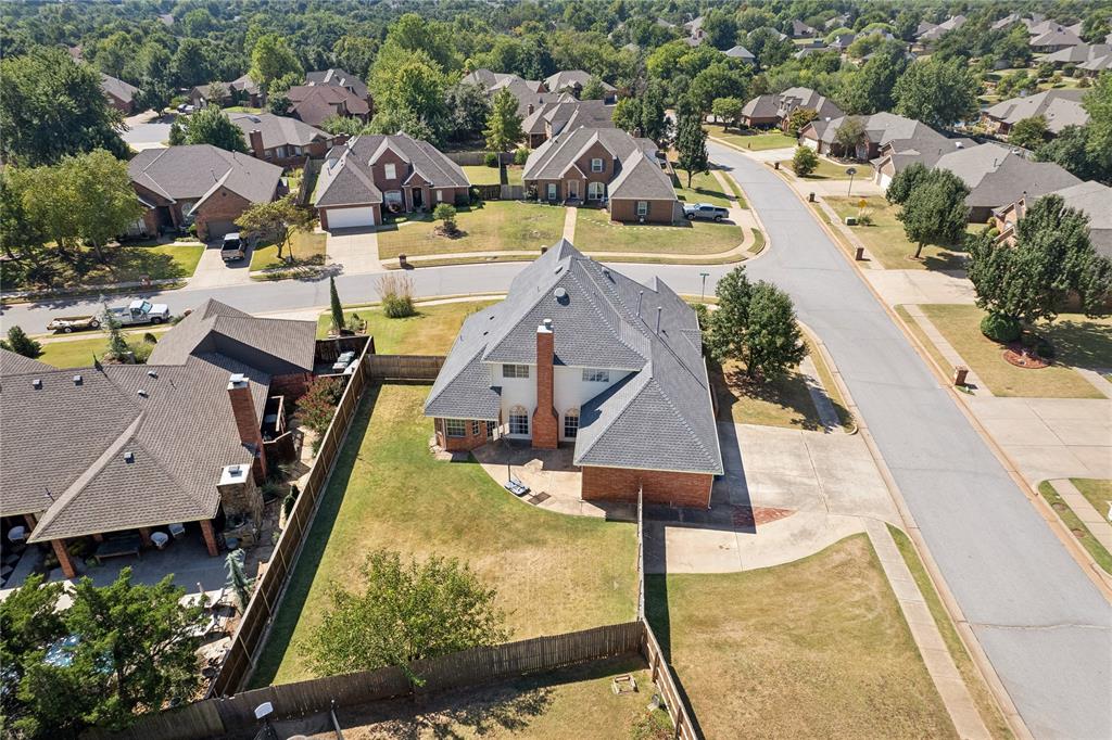 2524 Fernwood Drive