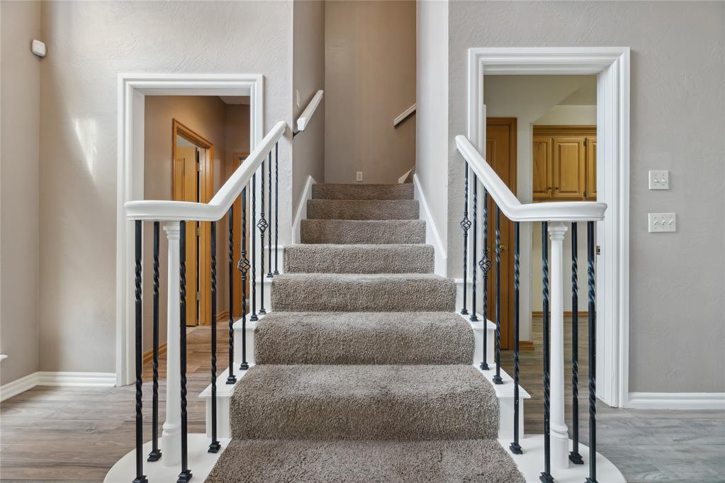2524 Fernwood Drive