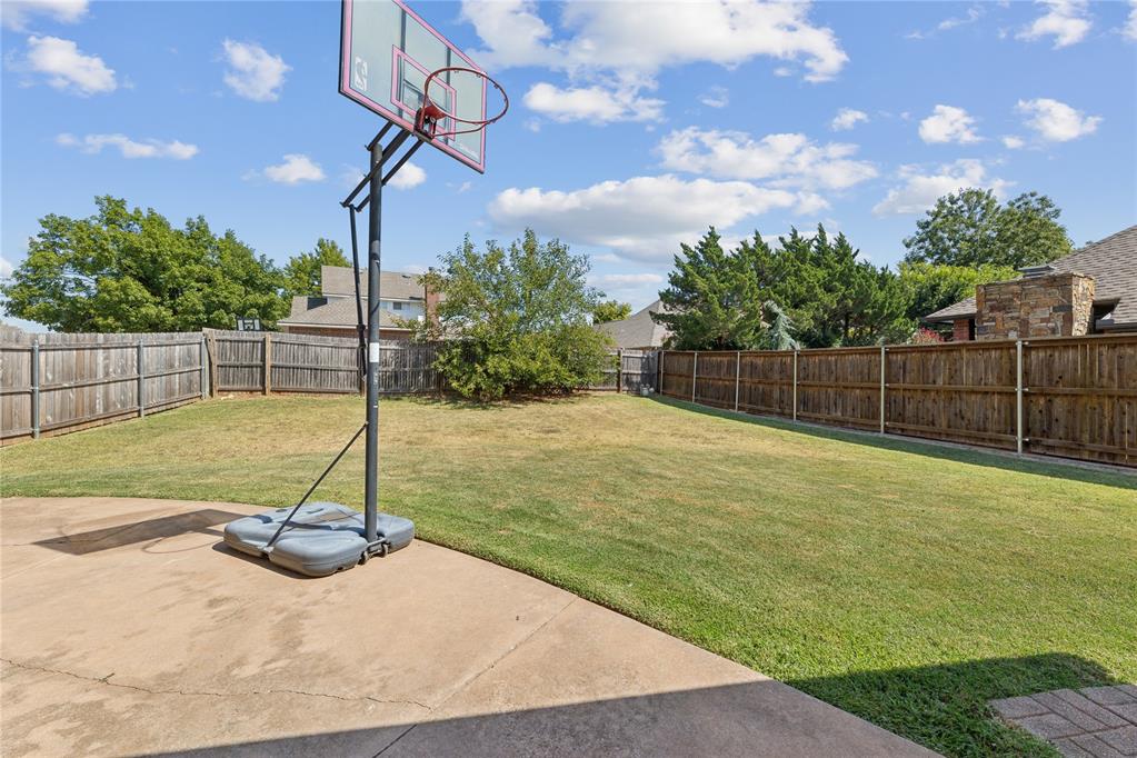 2524 Fernwood Drive