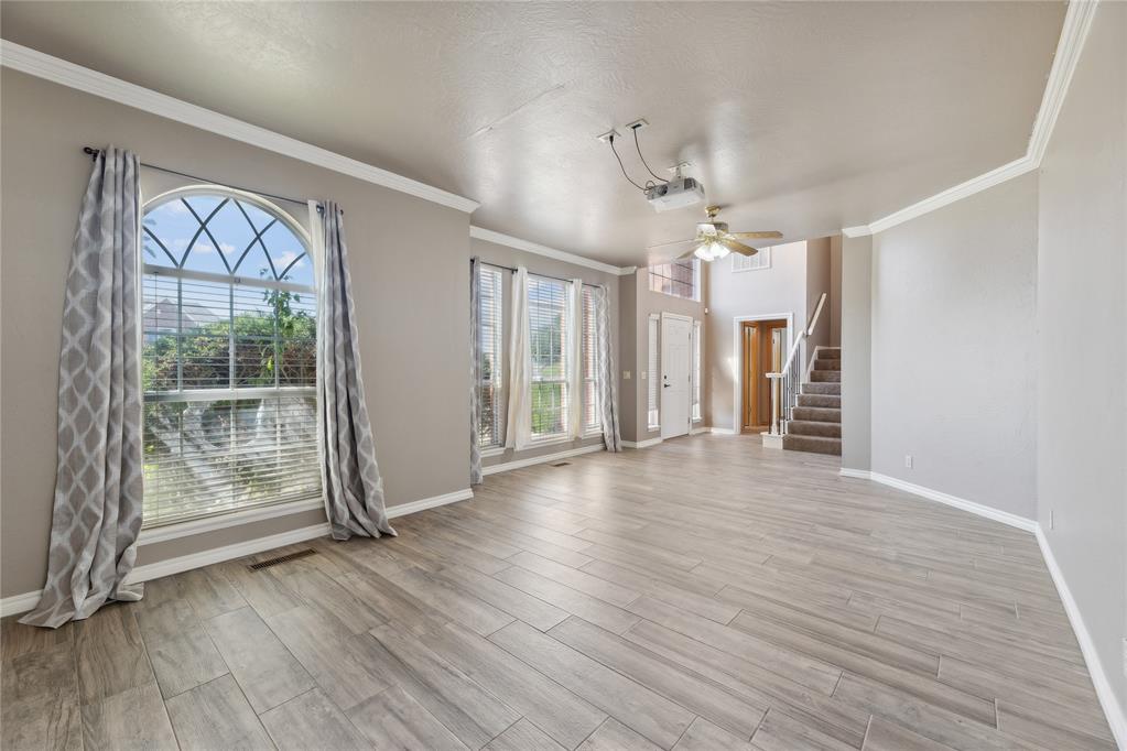 2524 Fernwood Drive