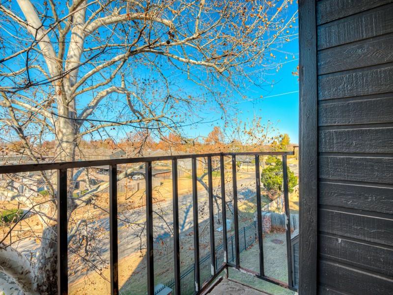 11510 N May Avenue Unit: B205