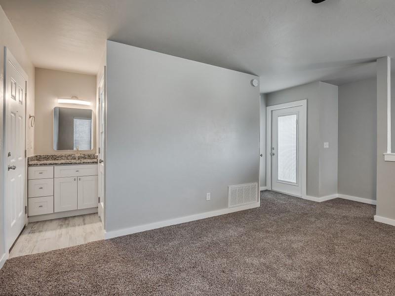 11510 N May Avenue Unit: B205