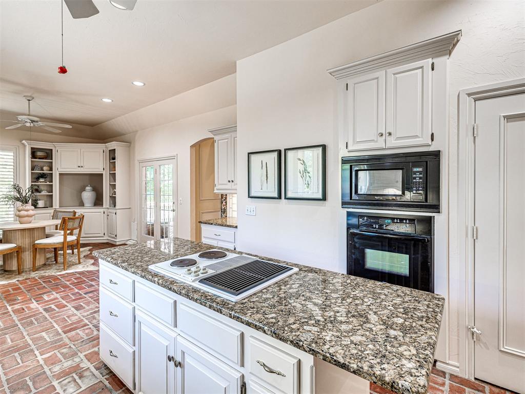 2417 Pawnee Crossing