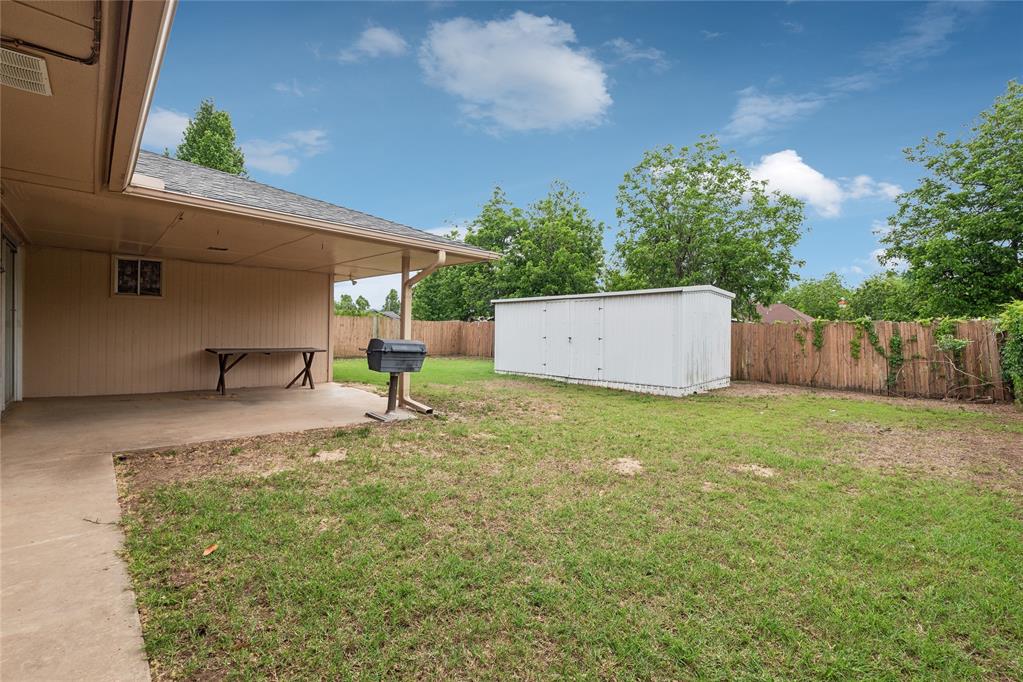 3109 N Glade Avenue