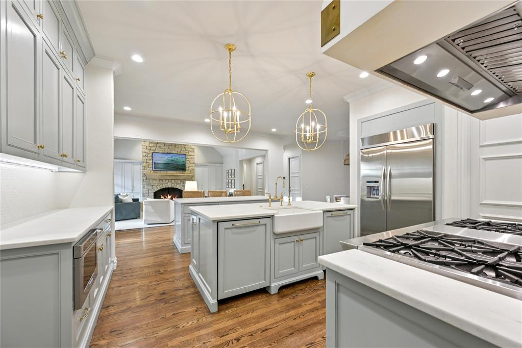 1401 Oak Tree Drive