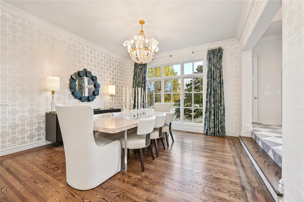 1401 Oak Tree Drive