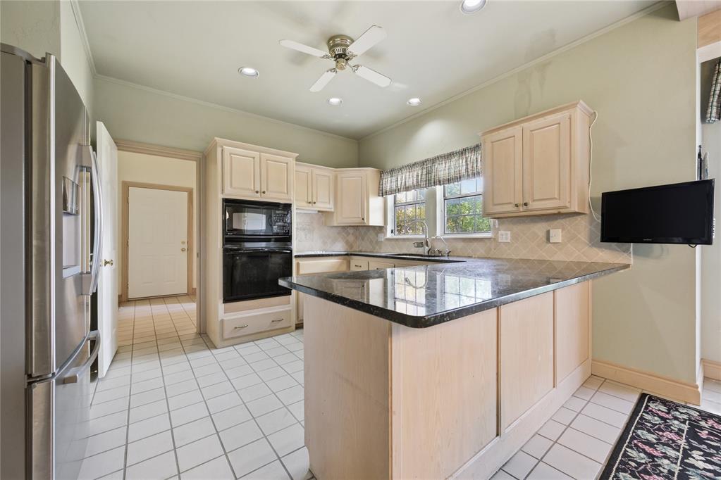 5515 Fairway Drive