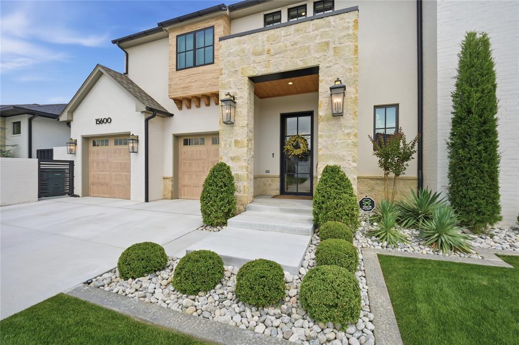 15600 Waterstone Way