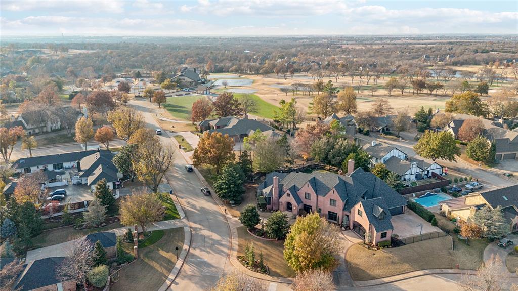 1401 Oak Tree Drive