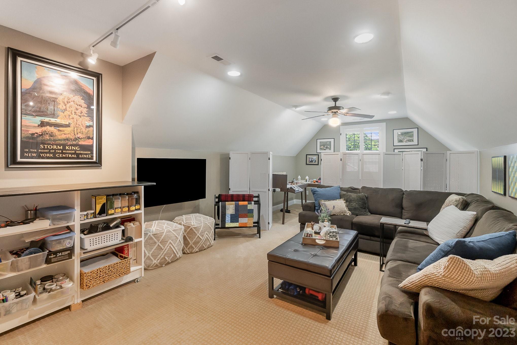 7818 Sand Trap Lane